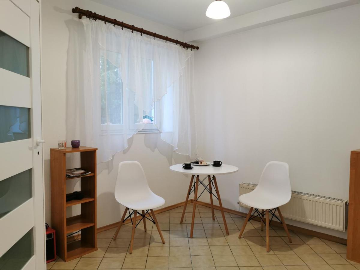 White Apartment Jabłonna Kültér fotó